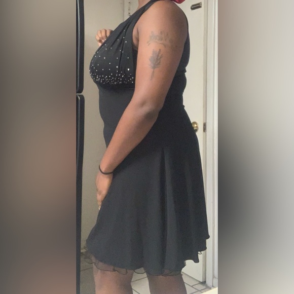 🖤 DJ-JAZ black halter dress with gems on breast area. Size 14 - Picture 3 of 7
